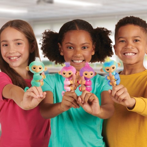Figurka interaktywna Fingerlings Małpka Niebieska Leo Figurka interaktywna Fingerlings Małpka Niebieska Leo