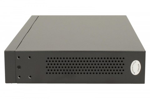 SF1024D switch L2 24x10/100 Desktop SF1024D switch L2 24x10/100 Desktop
