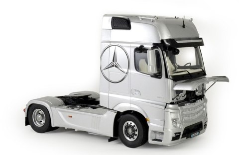 Mercedes Benz Actros MP4 Gigaspace Mercedes Benz Actros MP4 Gigaspace