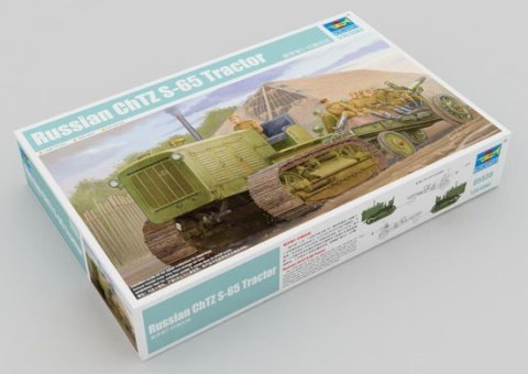 Model plastikowy ChTZ S-65 rosyjski ciągnik Model plastikowy ChTZ S-65 rosyjski ciągnik