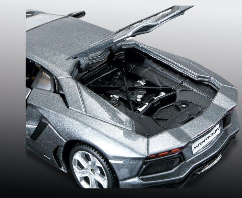 Model metalowy Lamborghini Aventador 1:24 do składania Model metalowy Lamborghini Aventador 1:24 do składania