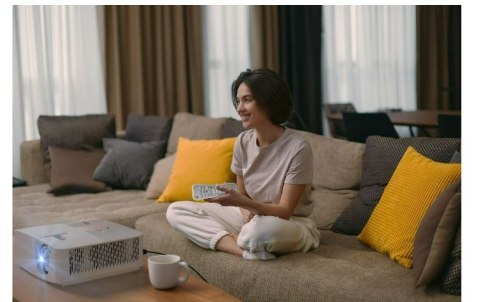 Projektor UHD35STx 4K UHD, 3600L, krótki rzut, do kina domowego E9PV7KJ01EZ1 Projektor UHD35STx 4K UHD, 3600L, krótki rzut, do kina domowego E9PV7KJ01EZ1