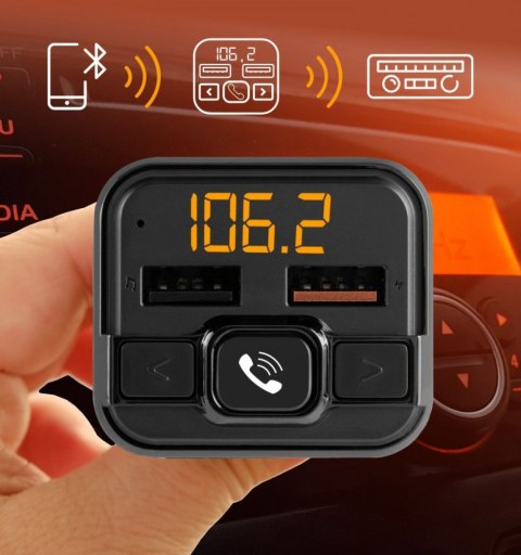 Transmter FM z bluetooth z ładowarką 18W Transmter FM z bluetooth z ładowarką 18W