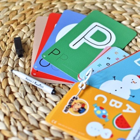 Zestaw edukacyjny Poznaję Litery Zabawy edukacyjne z pisakiem zmazywakiem Zestaw edukacyjny Poznaję Litery Zabawy edukacyjne z pisakiem zmazywakiem