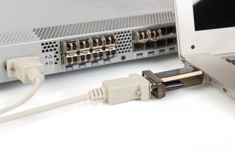 Konwerter/Adapter USB 2.0 do RS232 (DB9) z kablem USB A M/Ż długość 80cm Konwerter/Adapter USB 2.0 do RS232 (DB9) z kablem USB A M/Ż długość 80cm