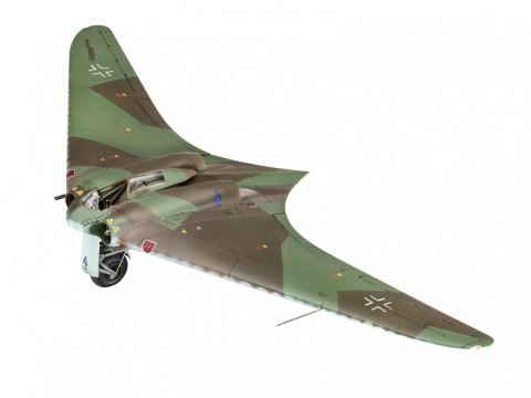 Model plastikowy Horten Go229 A-1 1/32 Model plastikowy Horten Go229 A-1 1/32