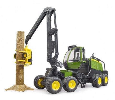 Harwester John Deere 1270G z konarem drzewa Harwester John Deere 1270G z konarem drzewa