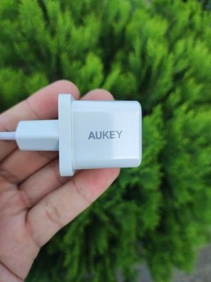 PA-F5 OEM White Mini ładowarka sieciowa 1xUSB-C 20W PD Power Delivery PA-F5 OEM White Mini ładowarka sieciowa 1xUSB-C 20W PD Power Delivery